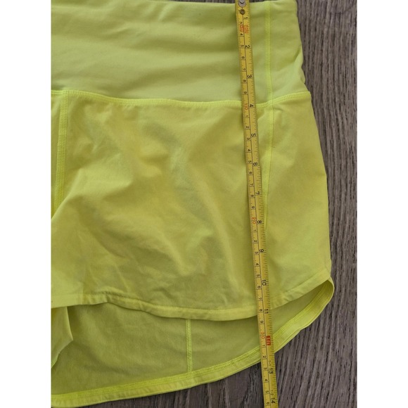 Lululemon Speed Up Low-Rise Lined Shorts 2.5 Electric Lemon Neon Yellow Size 8 - Picture 5 of 5